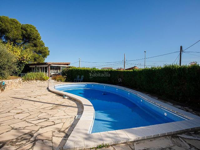 Casa en venta en Banyoles. CHALET INDEPENDIENTE EN BANYOLES. Casas.
