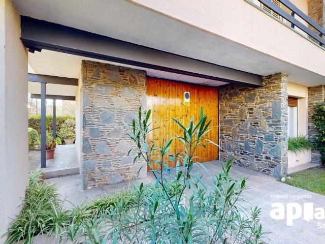 Casa en venta en Barberà del Vallès, Ca n´Esteper Can Gorgs Can Gorgs II. EXCLUSIVA CASA AMB JARDÍ EN UNA DE LES MILLORS ZONES DE BARBERÀ DEL VALLÈS. Casas Barberà del.