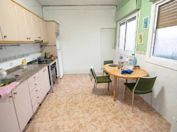 Casa en venta en Barcelona, Trinitat Nova. Casas.