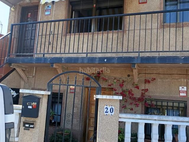 Casa en venta en Barcelona, Vallbona. Casa o chalet independiente en venta en Torre Vella, BARCELONA CERCA DE TODO. Casas.