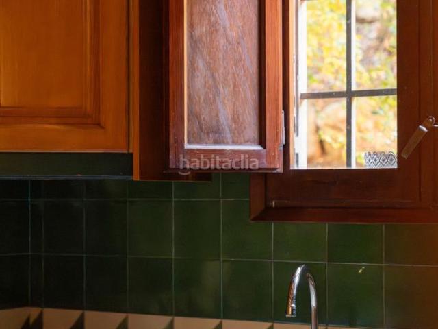 Casa en venta en Barcelona, Vallvidrera Tibidabo Les Planes. Casa modernista en las colinas de Barcelona luz, diseño y tranquilidad. Casas.