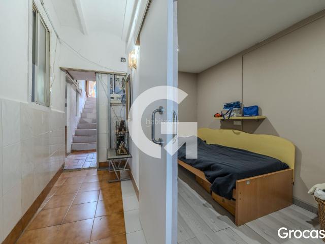 Casa en venta en Barcelona, Carmel. CASA ÚNICA JUNTO A LOS BÚNKERS. Casas.