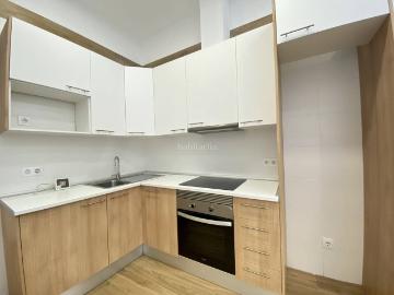 Casa en venta en Barcelona, El Poble Sec Parc de Montjuïc. Casa en venta en Roquetes. Casas.