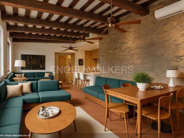 Casa en venta en Barcelona, Horta. Fantástica casa histórica en el centro de Horta. Casas.