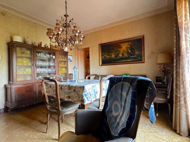 Casa en venta en Barcelona, La Teixonera. Casa con gran potencial para reformar entre Metro El Coll Teixonera Vallcarca i els Penitents. Casas.
