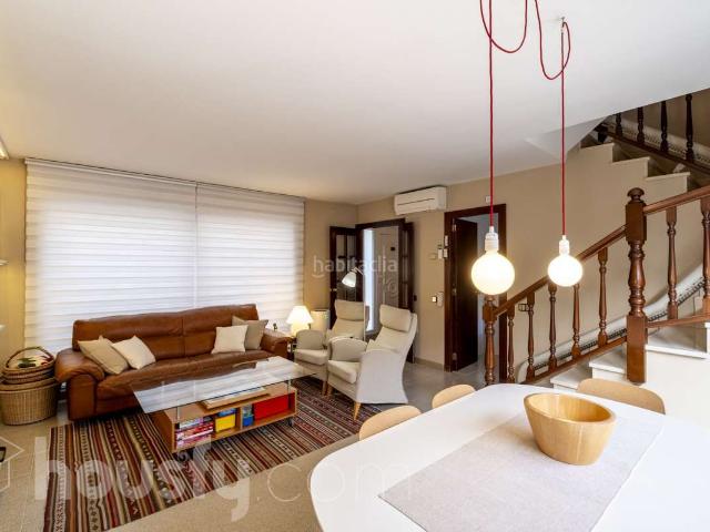 Casa en venta en Barcelona, La Font d´en Fargues. Casas.