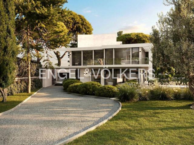 Casa en venta en Barcelona, Pedralbes. Elegante casa unifamiliar con proyecto de renovación en Pedralbes. Casas.