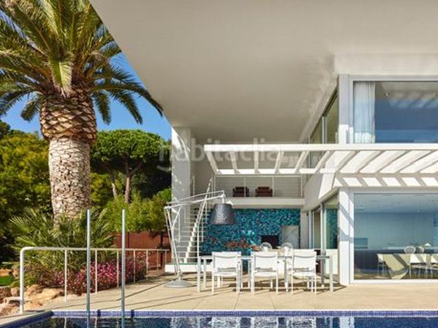Casa en venta en Barcelona, Pedralbes. exclusive off market properties in Pedralbes. Casas.
