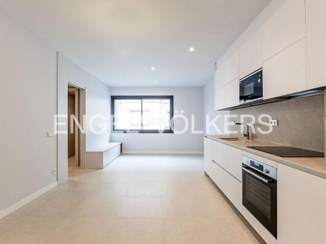 Casa en venta en Barcelona, Sant Gervasi Bonanova. Bonita casa reformada en la Bonanova. Casas.