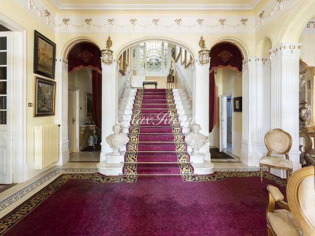 Casa en venta en Barcelona, Sant Gervasi Bonanova. Espectacular propiedad modernista en Barcelona, diseñada y construida por un prestigioso arquitecto 827m. Casas.