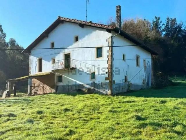 Casa en Venta en Bárcena de Cicero