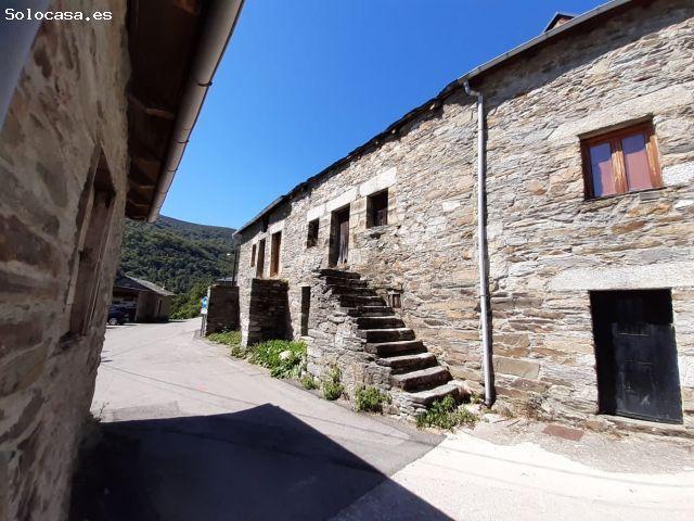 Casa en Venta en Barjas, León