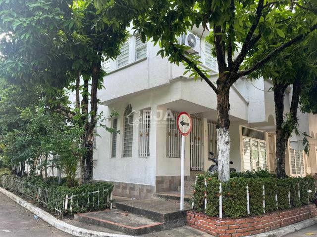 Casa En Venta En Barrancabermeja En Aguas Claras V348074