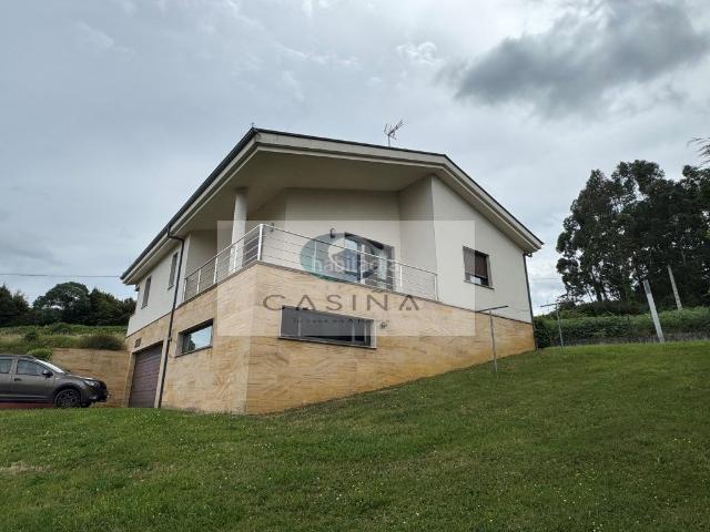 Casa en venta en Barreiros. ESPECTACULAR CHALET EN MERILLE. Casas.