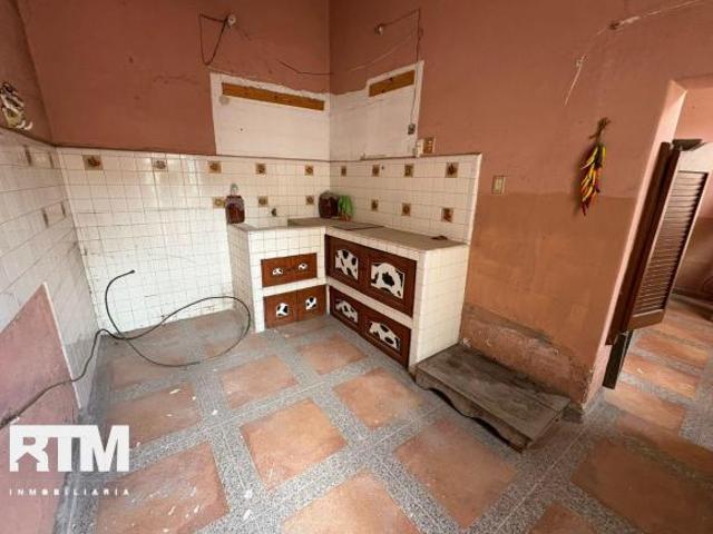 CASA EN VENTA EN BARRIO DE SAN SEBASTIÁN