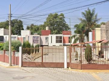 Casa en venta en Barrio del Calvario | C. San Miguel Cerca de la Planta VW y Autopista México Puebla