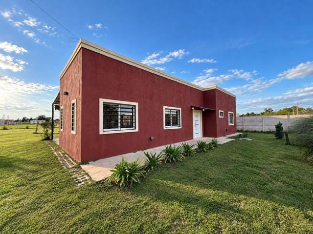 Casa en venta en Barrio Parque Parada Robles Lote de 1500 m²