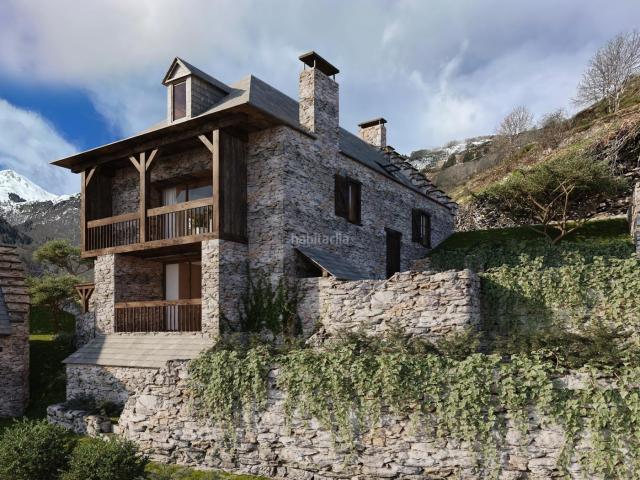 Casa en venta en Bausen Pirineos. Estrena tu casa en Bausen Arquitectura Tradicional Pirenaica con todo el confort Actual. Casas.