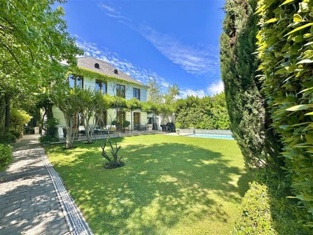 Casa en Venta en Remodelada: Baztán / San Crescente / Villa María
