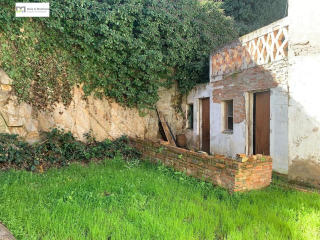 Casa en venta en Bañeza La. CASA CON PATIO EN LA BAÑEZA. Casas Bañeza.