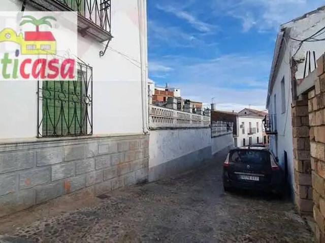 Casa en Venta en Baños de La Encina