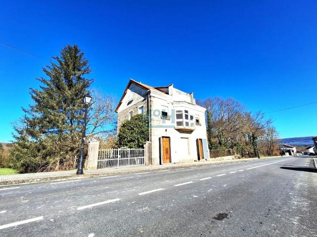 Casa en venta en Baños de Molgas. Casas Baños de.