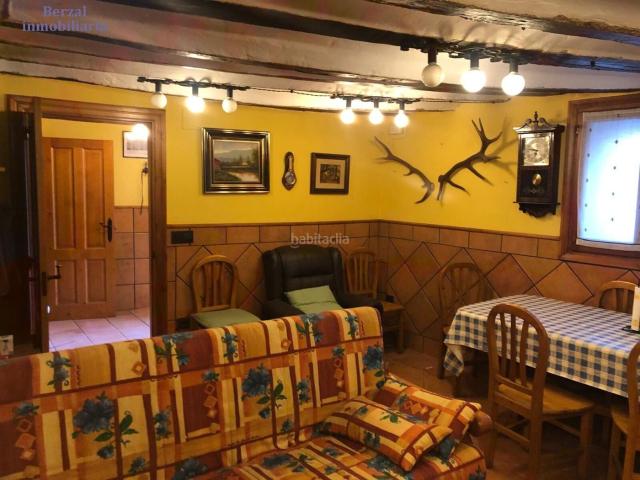 Casa en venta en Baños de Río Tobía. Casa de pueblo, totalmente reformada con encanto. Baños de Rio Tobia. Casas Baños de Río.