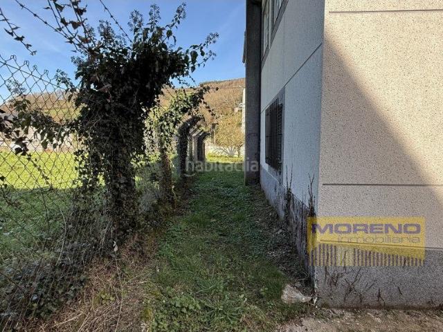 Casa en venta en Becerreá. Encantadora casa en Becerreá tu refugio rural con potencial. Casas.