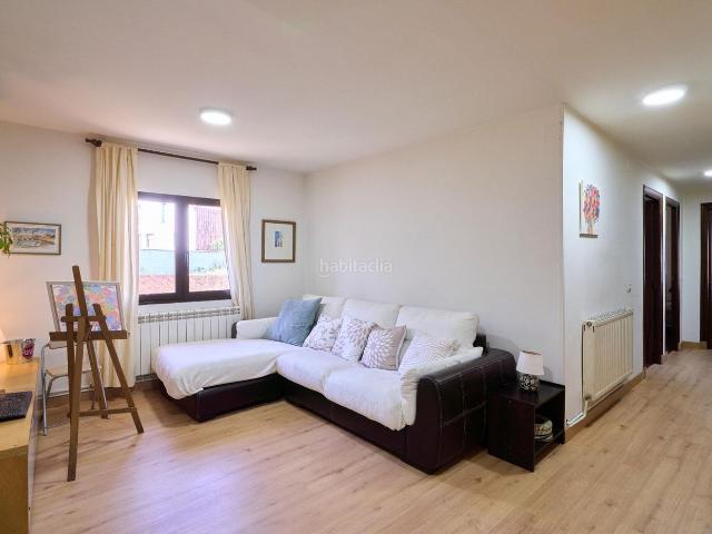 Casa en venta en Hoya La. EXCLUSIVO CHALET EN PLENA SIERRA DE BÉJAR SALAMANCA. Casas Hoya.