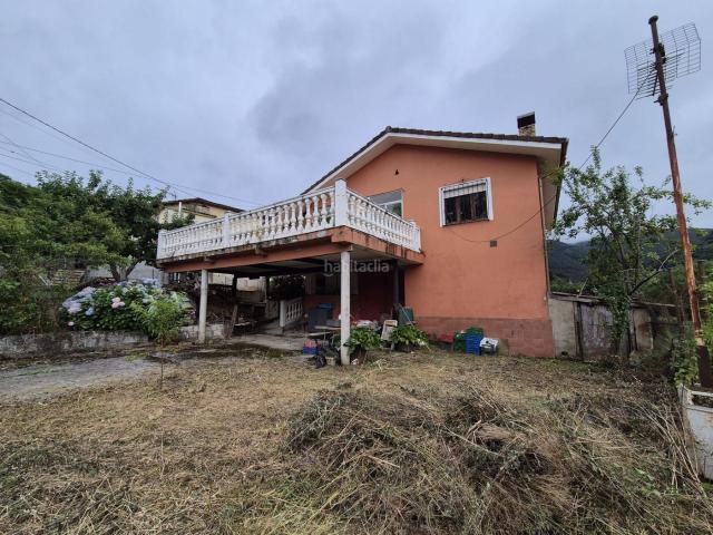Casa en venta en Belmonte de Miranda. Casa en venta en Belmonte De Miranda, 3 dormitorios. Casas Belmonte de.