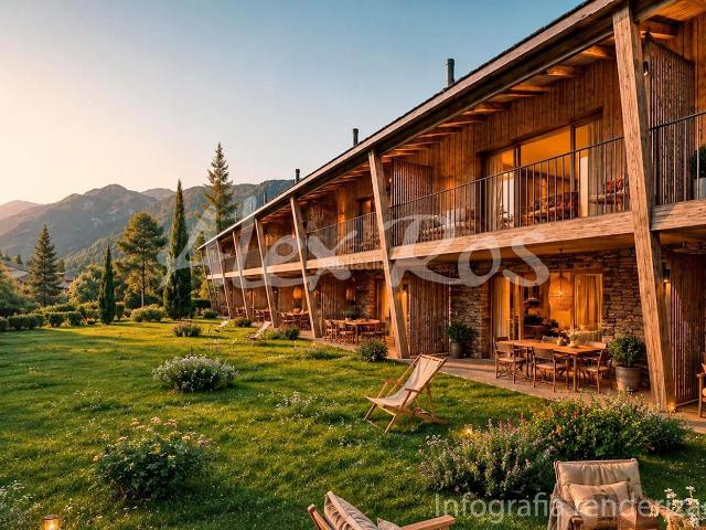 Casa en venta en Bellver de Cerdanya. Obra nueva exclusiva en Bellver de Cerdanya Casas de diseño con jardín y piscina. Casas Bellver de.