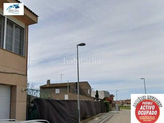 Casa en venta en Bell lloc d´Urgell. Venta de casa unifamiliar en Belllloc dUrgell Lleida. Casas Bell lloc.