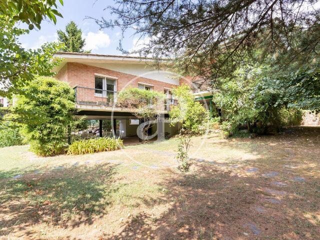 Casa en venta en Bellaterra. Casa en venta en Bellaterra. Casas.