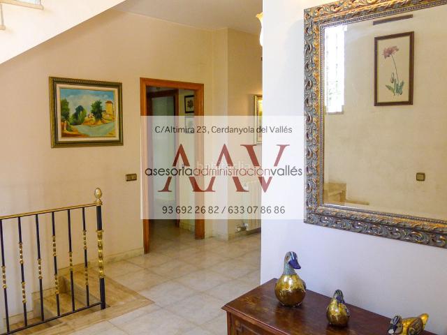 Casa en venta en Bellaterra. Casa en venta en Bellaterra. Casas.