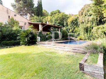 Casa en venta en Bellaterra. Casa en venta en Bellaterra. Casas.
