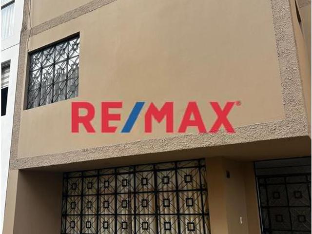Casa En Venta En Bellavista – Ubicación Top + Condominio Cerrado