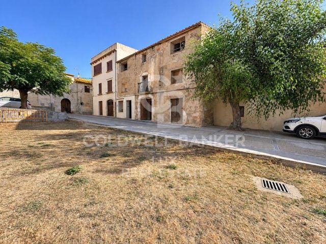 Casa en venta en Bellcaire d'Empordà, Girona Costa Brava
