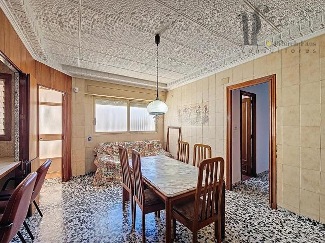 Casa en venta en Benaguasil. Casa Singular en Benaguasil con 2 hogares en uno y espacio para soñar. Casas.