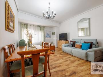 Casa en venta en Benaguasil. Excelente casa de pueblo. Casas.