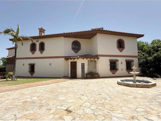 Casa en Venta en Benalmádena