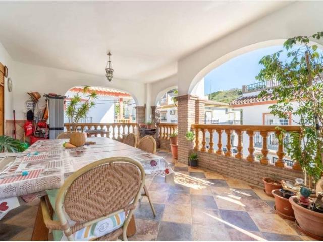 Casa en Venta en Benamargosa