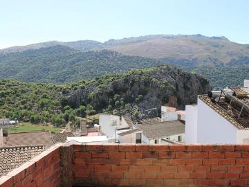 Casa en venta en Benaoján, Málaga