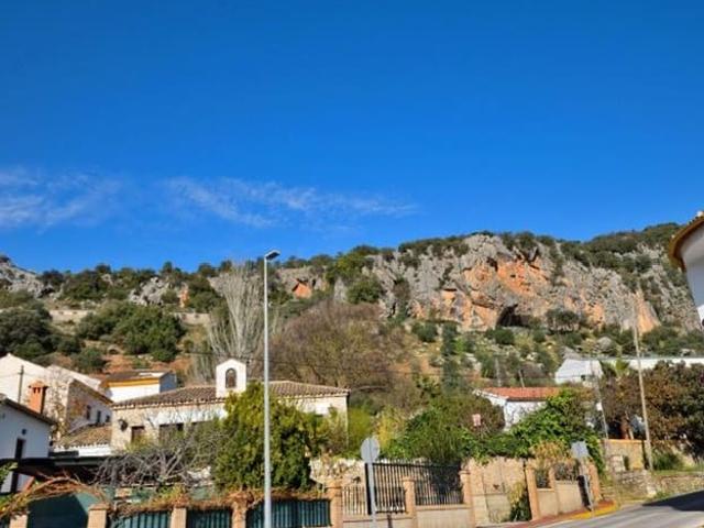 Casa en venta en Benaoján, Málaga