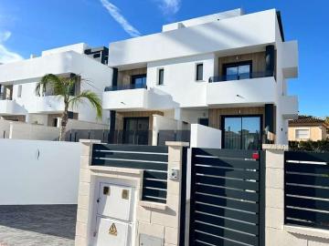 Casa en venta en Benferri, Alicante