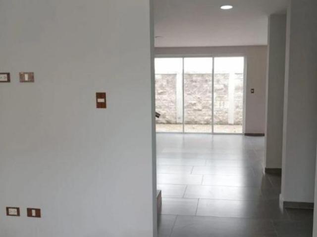 CASA en VENTA* en BENITO JUAREZ 1056 COL. SAN LORENZO COACALCO, METEPEC
