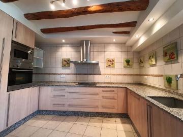 Casa en venta en Benilloba, Alicante