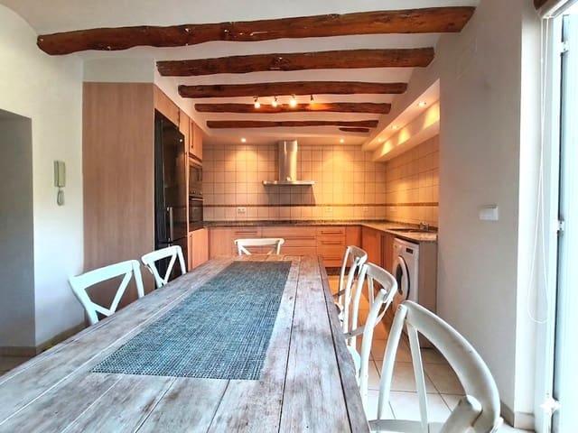 Casa en venta en Benilloba, Alicante
