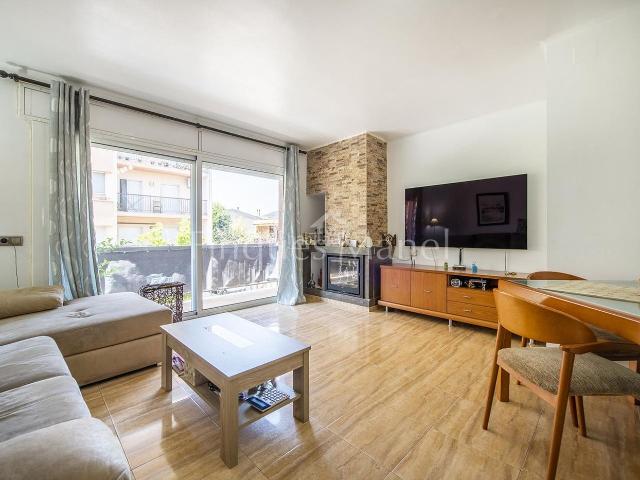Casa en venta en Bescanó. Casa en venda Bescanó. Casas.
