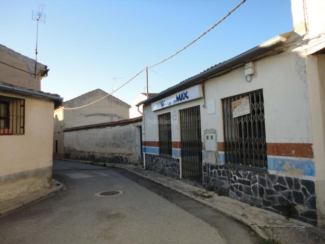 Casa en venta en Bernardos. Casas.
