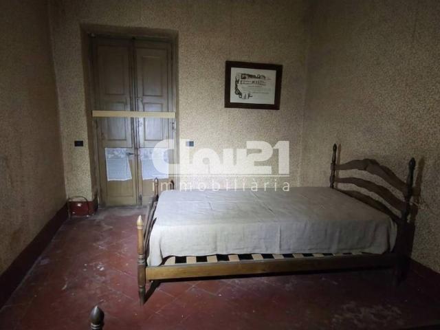 CASA EN VENTA EN BERGA